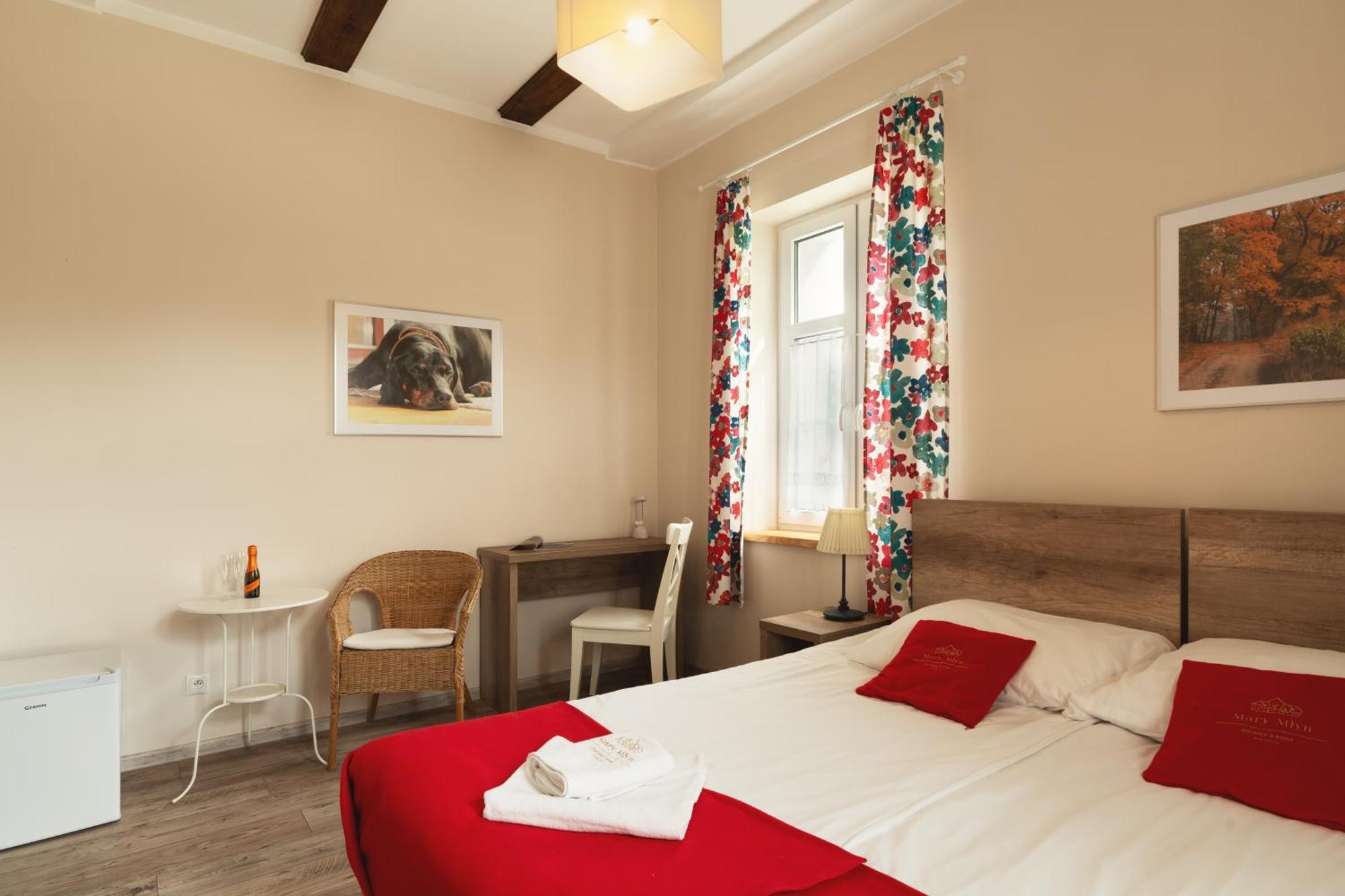 Stary Mlyn Strzeszyn Hotell Lubowo  Rom bilde