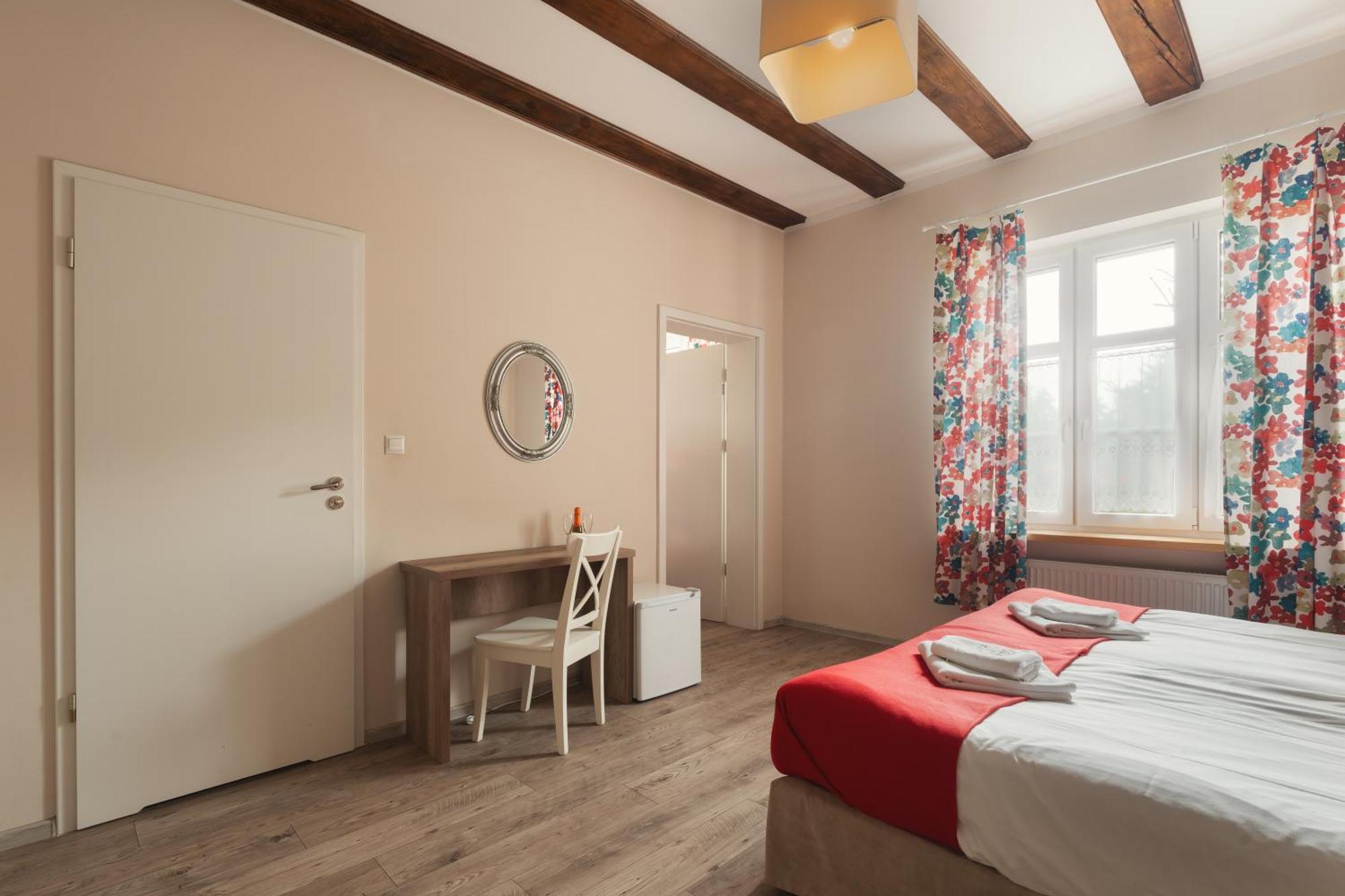 Stary Mlyn Strzeszyn Hotell Lubowo  Rom bilde