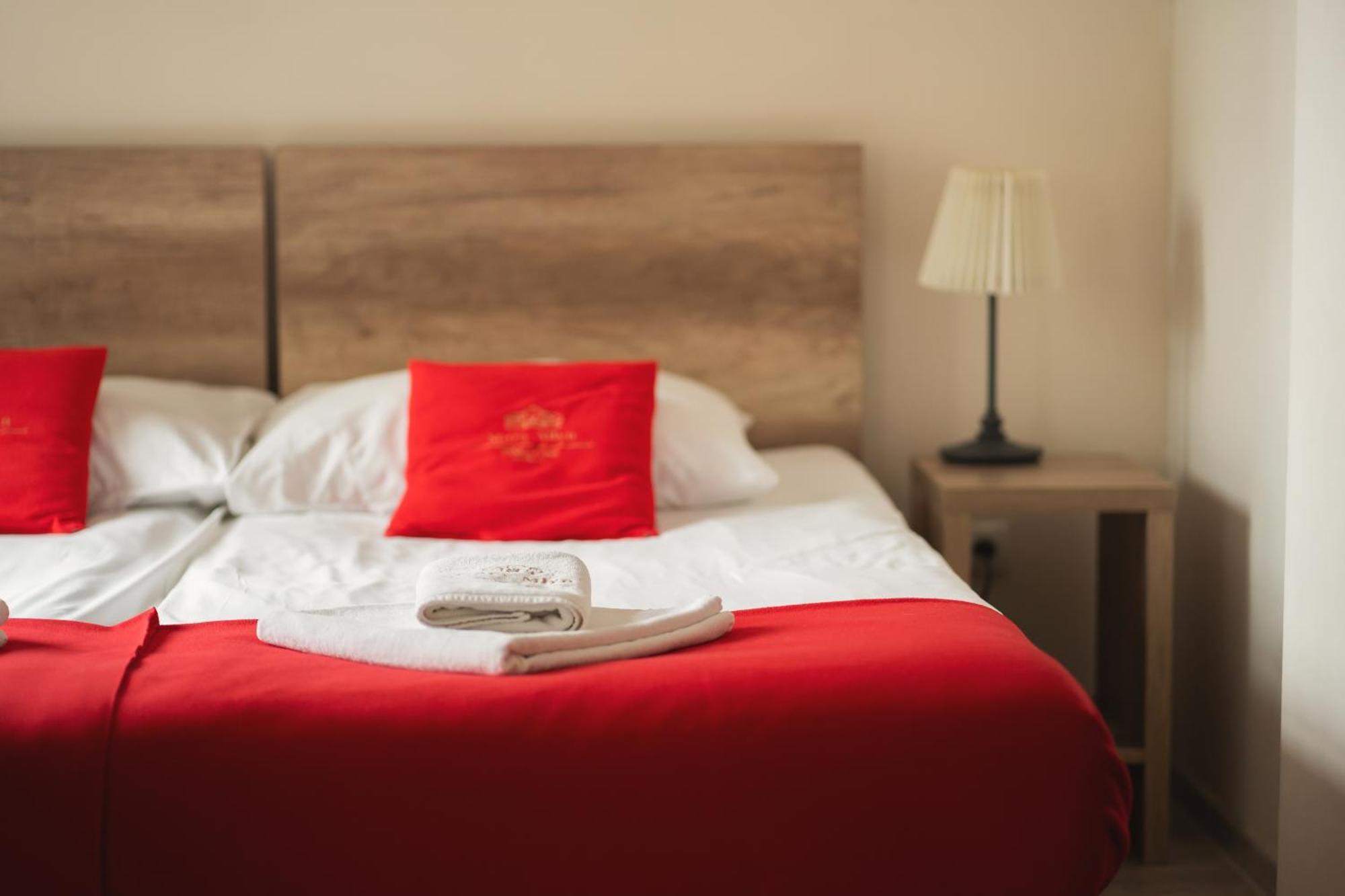 Stary Mlyn Strzeszyn Hotell Lubowo  Rom bilde