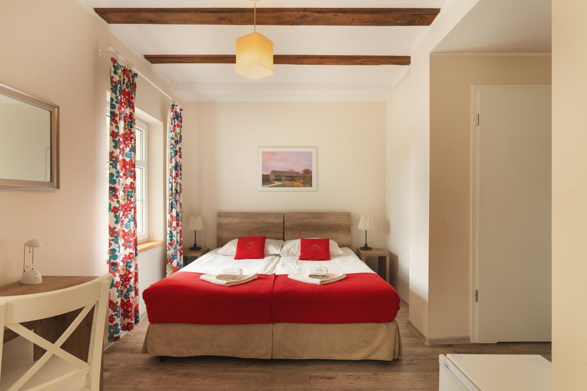Stary Mlyn Strzeszyn Hotell Lubowo  Rom bilde